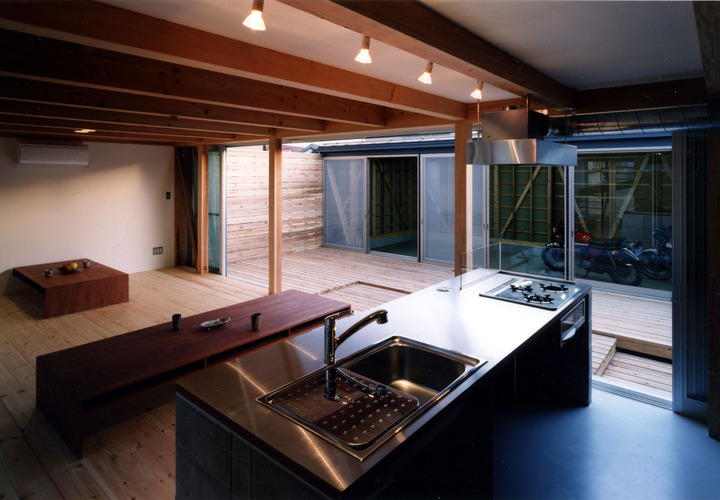 キッチン～ガレージ