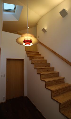 プライベートルームから寝室への階段