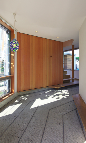 大谷石の通り土間