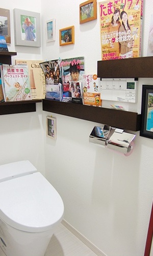 ギャラリーのあるトイレ