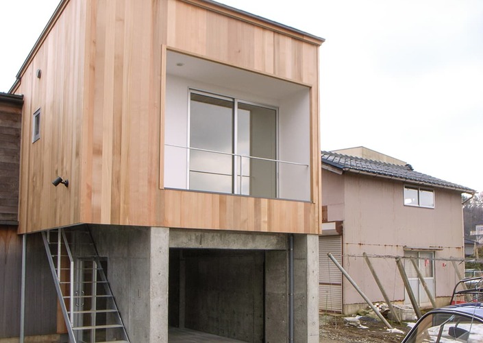 大桑のゲストハウス｜混構造の小さなゲストハウス