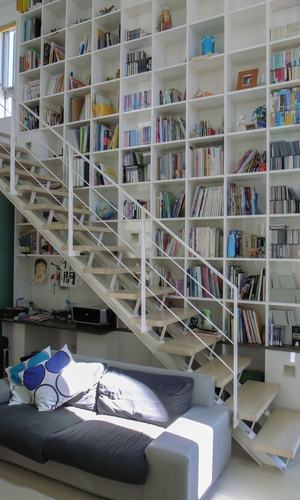 リビングの階段