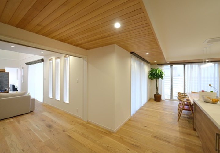 リビングダイニング