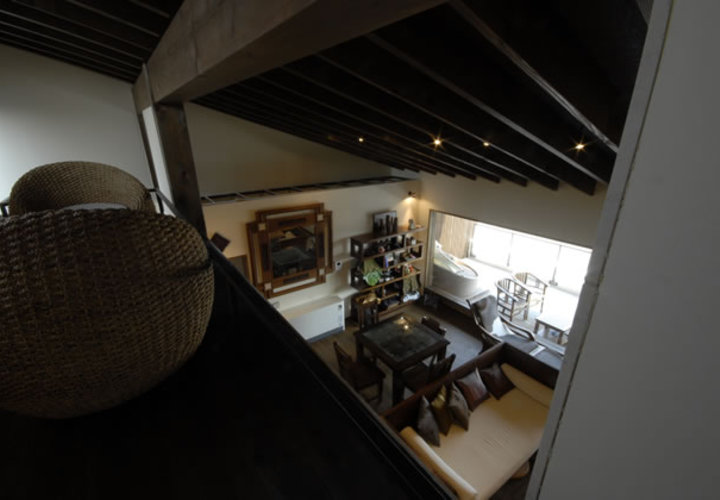 風の家のリビング