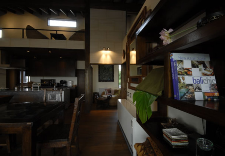 風の家のリビング