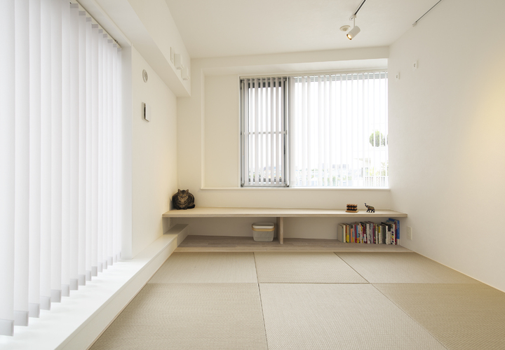 寝室は畳敷に