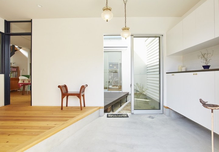 中庭とつながる自由な暮らし