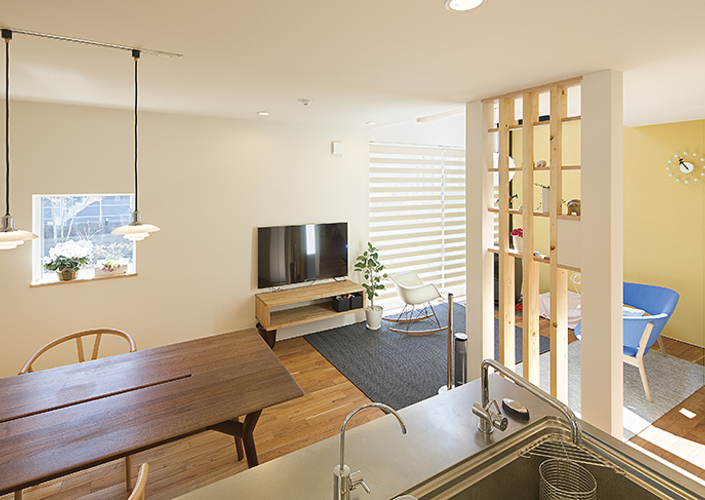 奥様も大満足の家事室のある家