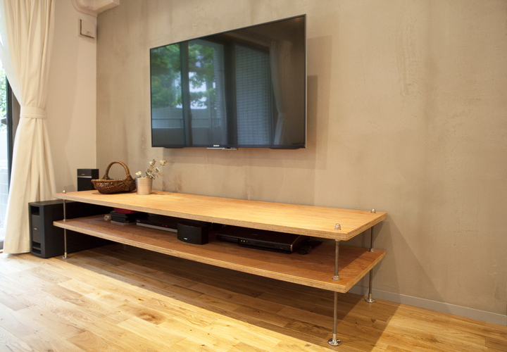 ラワン合板で作ったテレビ台