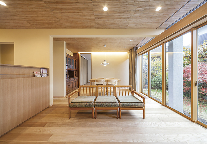 庭の緑を贅沢に堪能したＬＤＫ