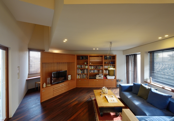 リビング（キッチンからの眺め）