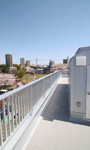 ルーフバルコニー｜狭小間口の家｜東京都北区