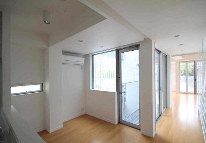 狭小間口の家｜東京都北区