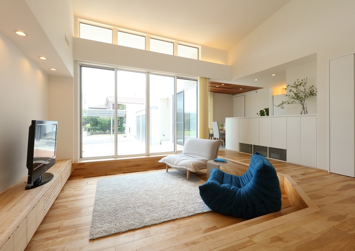 ダウンフロアリビングのある家