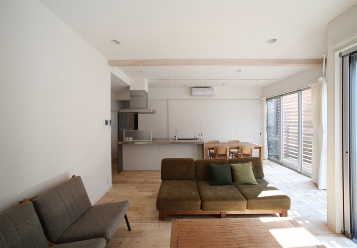 隠すキッチン収納