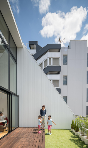 バルコニーテラス