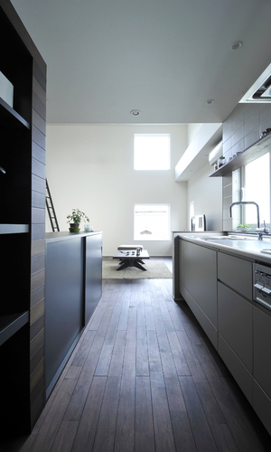 リビングと横並びのI型キッチン