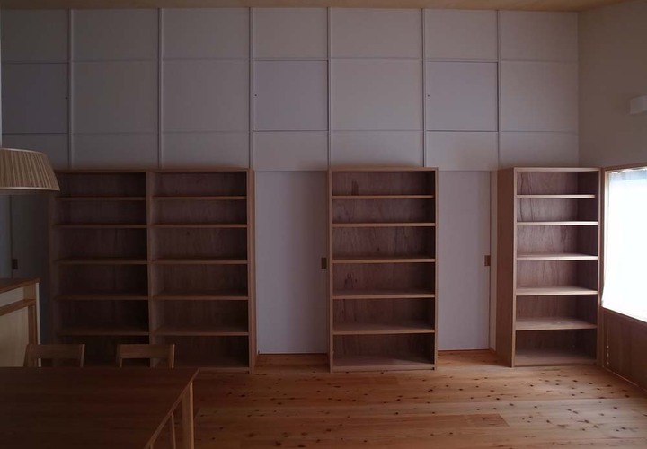 たっぷりな壁面収納