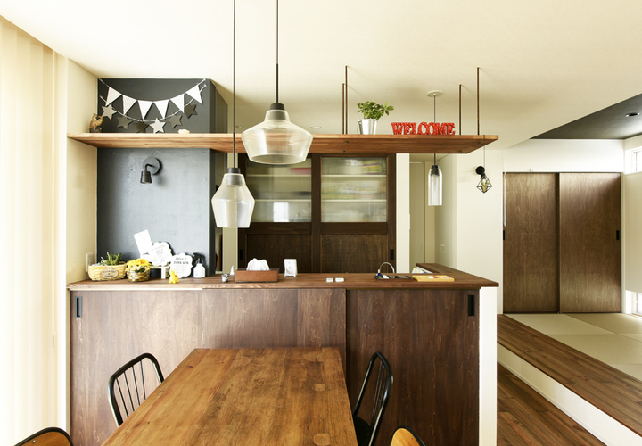 カフェ風キッチンで料理も楽しく