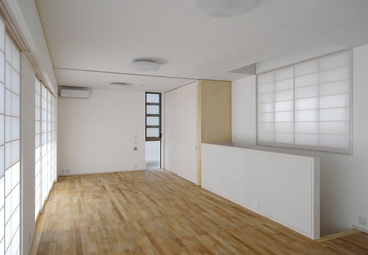 天井高2.7mのリビング