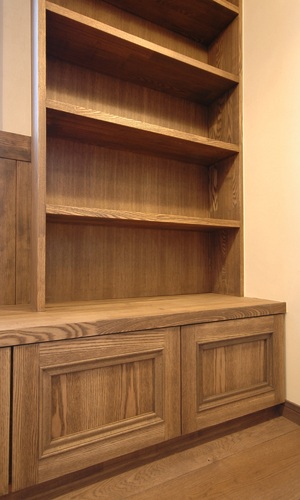 姉の部屋のベンチ収納