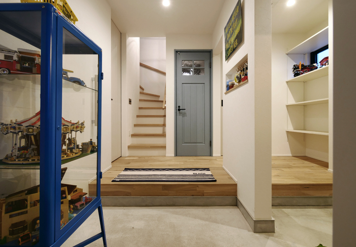 インテリアがはえる土間玄関