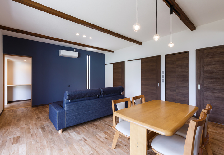 リビングダイニング