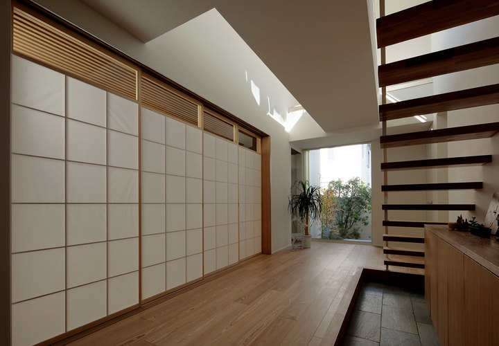 玄関・和室・LDK