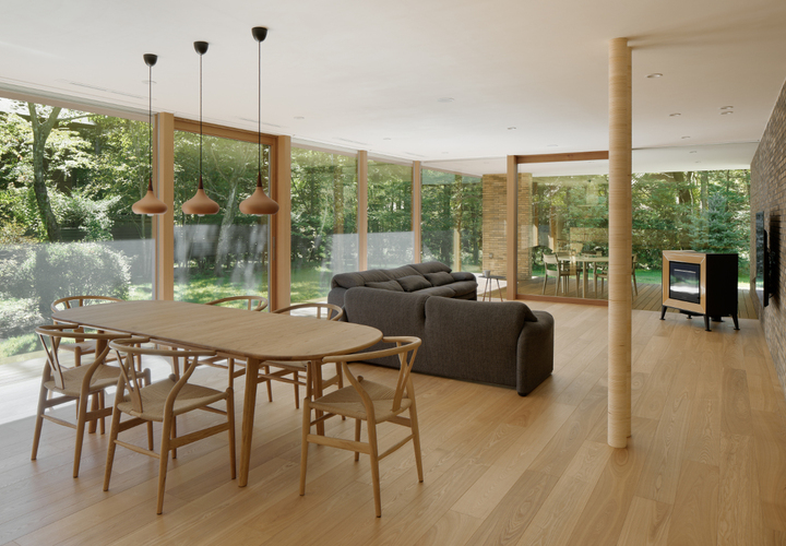 リビングダイニング