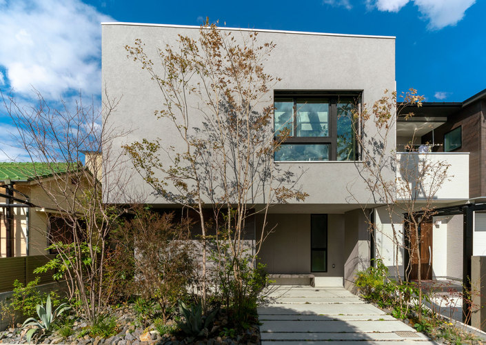 都市における都市のための快適で省エネなパッシブモダン住宅