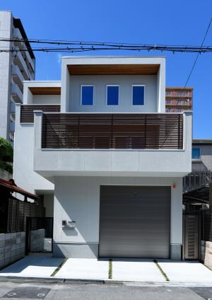 プライバシーと開放感の両立が成功した住まい