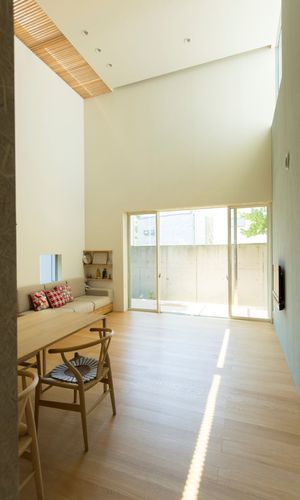 リビングダイニング