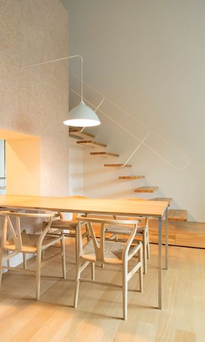 ダイニングテーブル