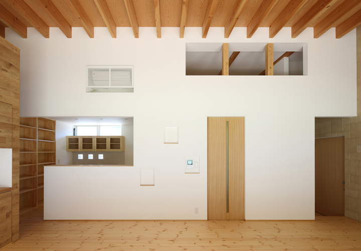 リビングから　見え隠れするキッズスペース　ロフト