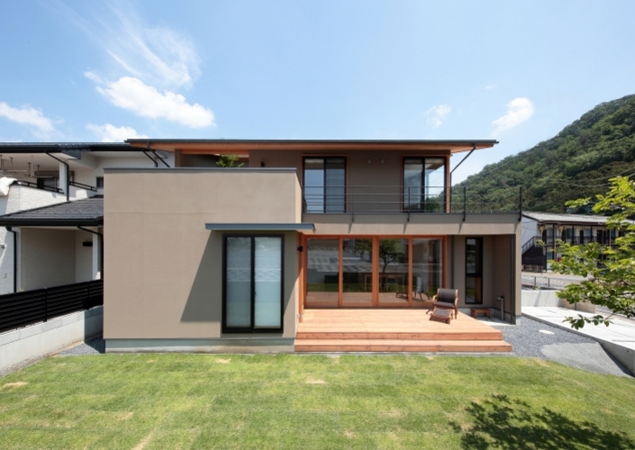 景色とつながる桐生の家