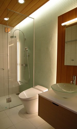 雷山の別荘｜ベッドルームのシャワールーム