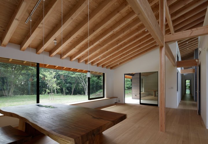 佐倉の別荘｜リビングダイニング