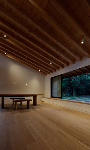 佐倉の別荘｜リビングダイニング