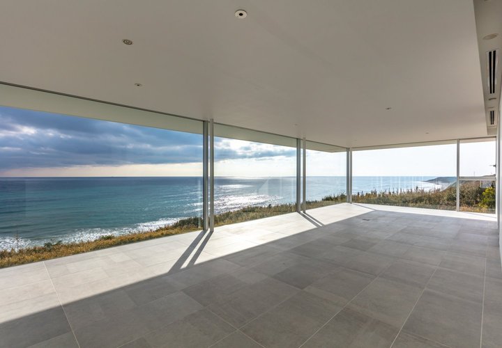 水平線の家｜リビングダイニング