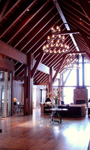 水上高原のヴィラ｜リビングルーム