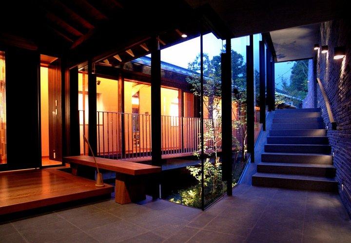 雷山の別荘｜エントランスホール
