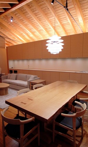 雷山の別荘｜リビングダイニング
