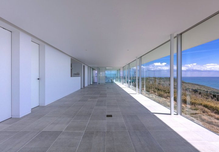 水平線の家｜リビングダイニング