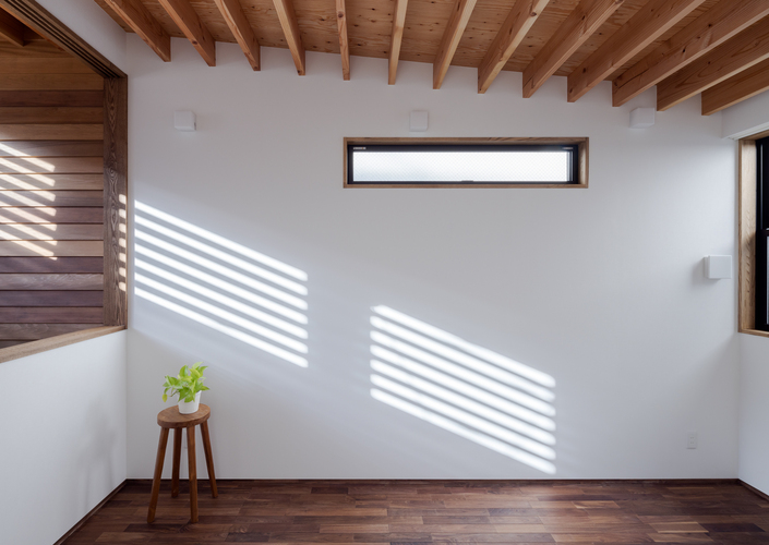 光をつかむ家（Light Fall House）