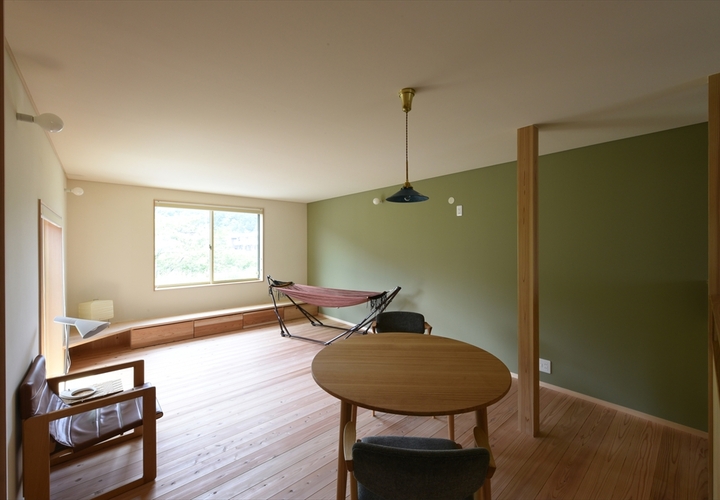 リビングダイニング