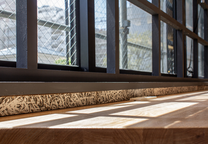 曲線のオフィス