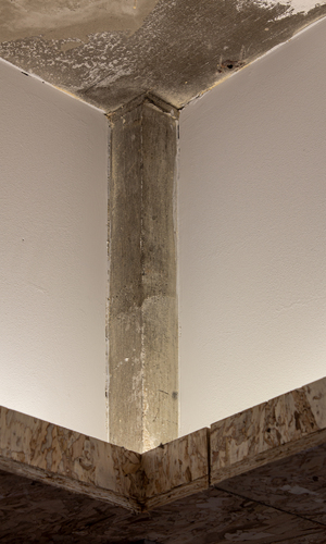 曲線のオフィス