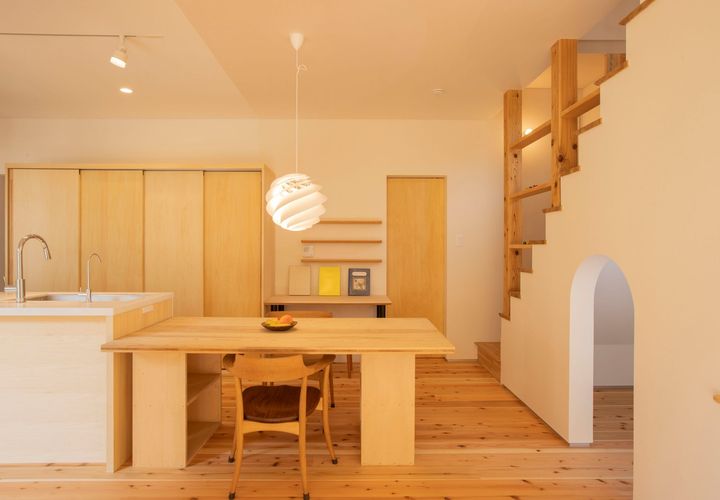 ダイニングと隠れ家