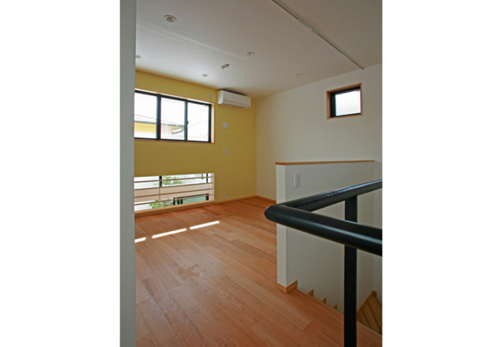 カラフルな子供室