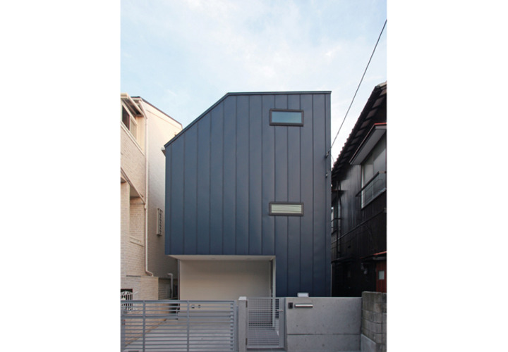 空と暮らす家　北側外観